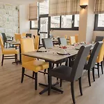 Western Hermitage Hotel