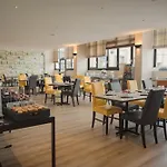 فندق Western Hermitage 4*