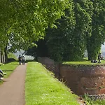 Western Hermitage Hotel