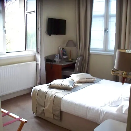 Western Hermitage 4*