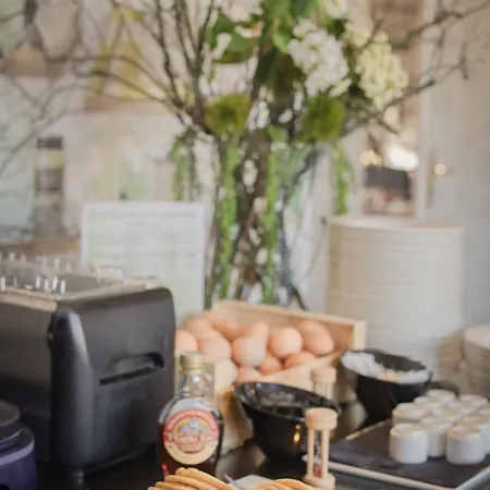 Western Hermitage Hotel