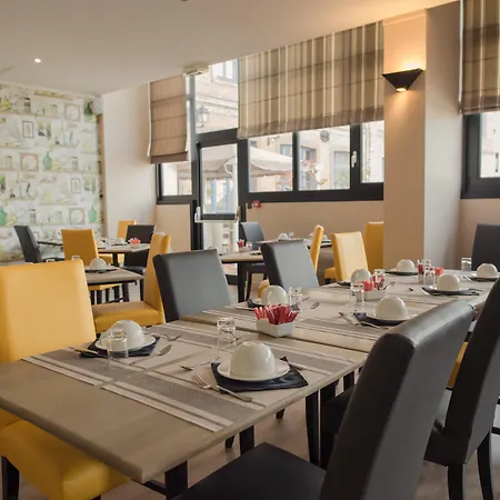 Western Hermitage Hotell 4*