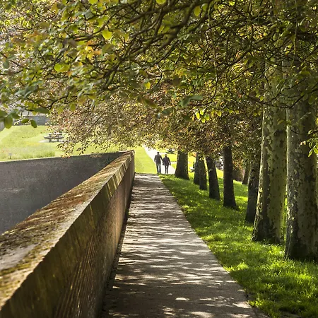 Western Hermitage 4*