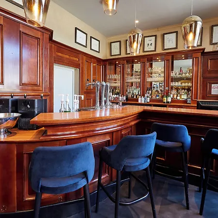 Western Hermitage 4*