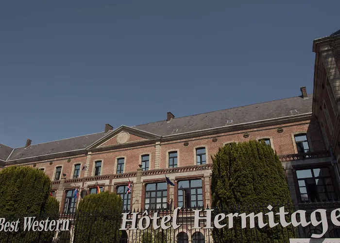 Western Hermitage Hotel 4*