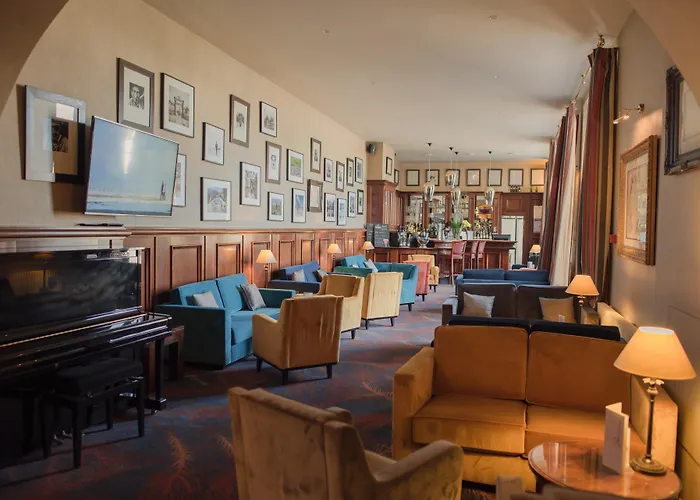 Western Hermitage 4*