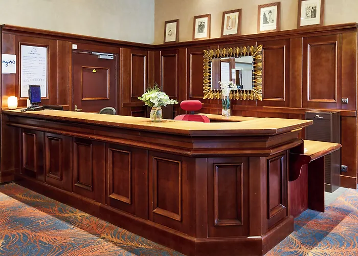 Hotel Western Hermitage 4*